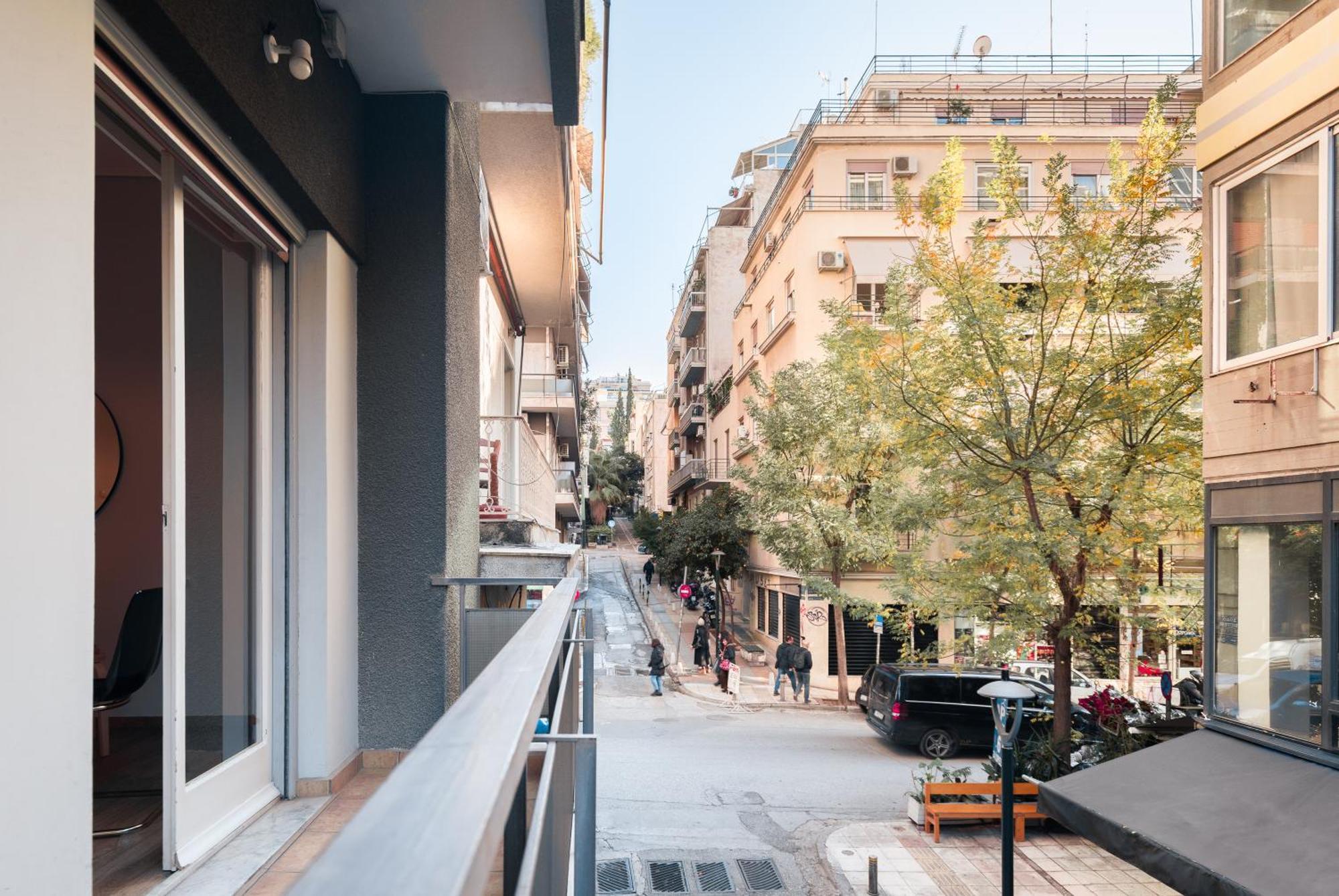 Super Central Apartment Downtown Exarcheia! Atenas Exterior foto