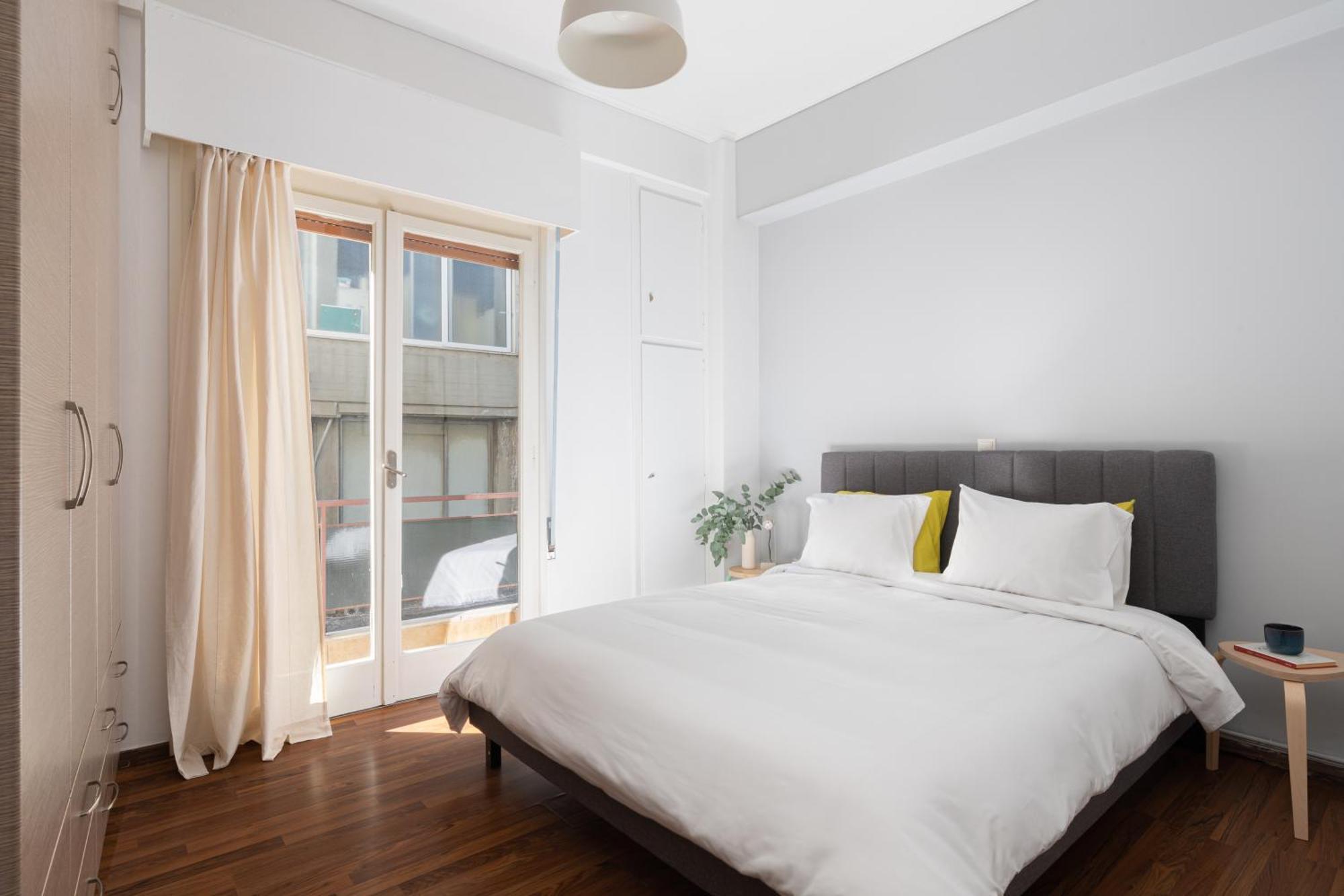 Super Central Apartment Downtown Exarcheia! Atenas Exterior foto